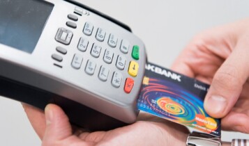 matéria sobre os gastos no cartão de crédito
