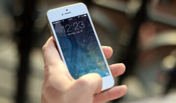 Apple disponibiliza softwares bloqueadores de anuncio no iPhone