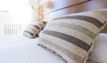 Cama