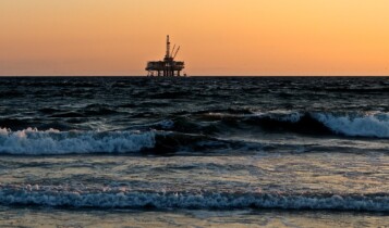 Petroleira