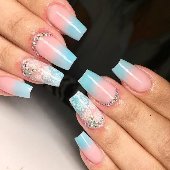 Unhas degradê em gel - unhas decoradas 2020