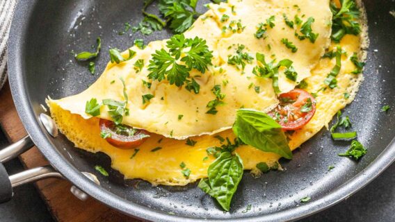 7 melhores receitas de omelete para inovar o clássico