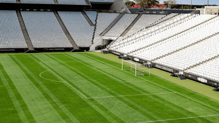Corinthians e Palmeiras não terão torcida pela 1ª vez na história