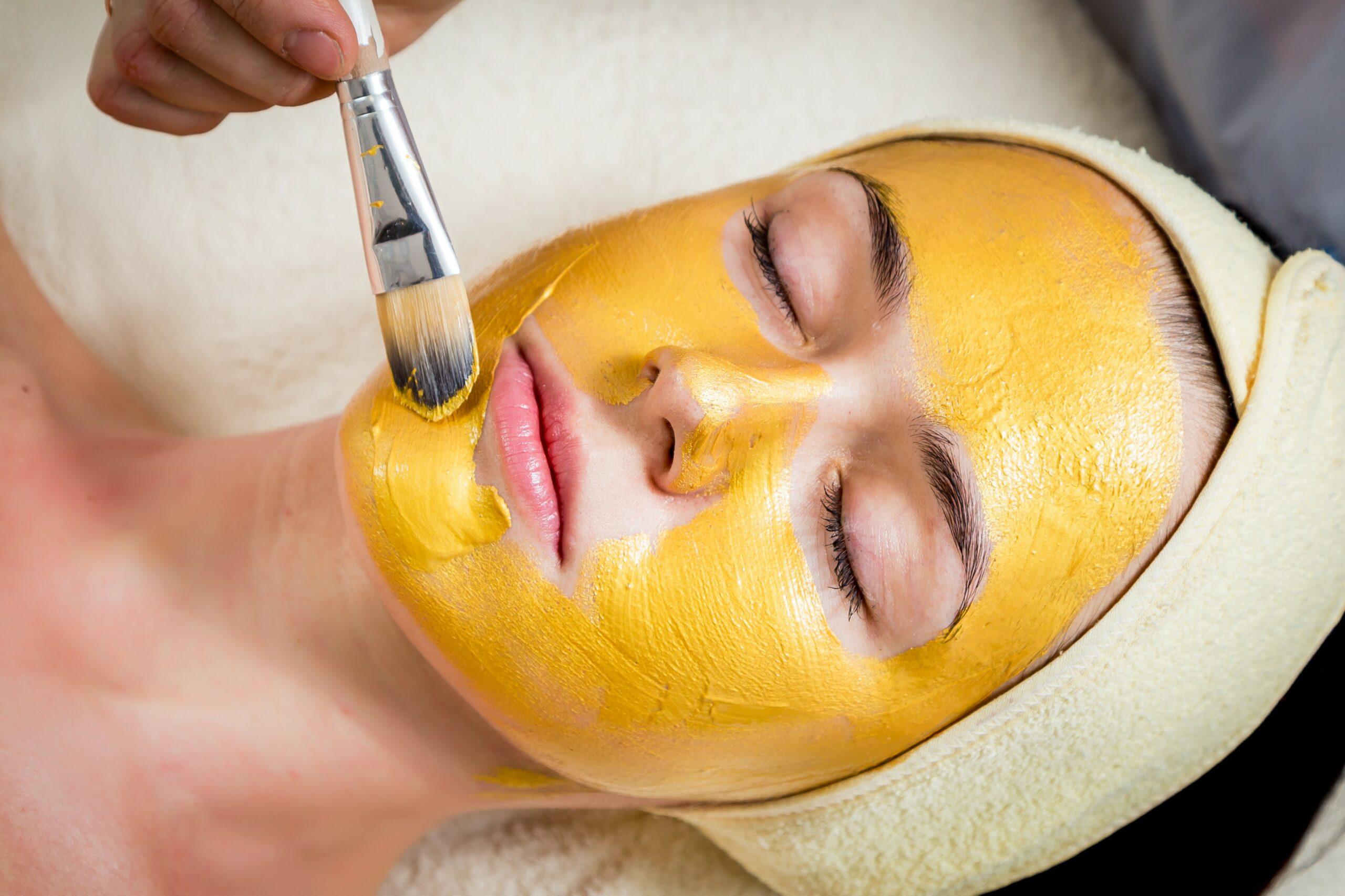Máscara de Argila Amarela: Benefícios e Como Usar – DCI