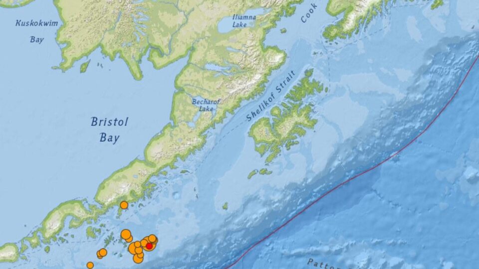 alerta de tsunami no alasca