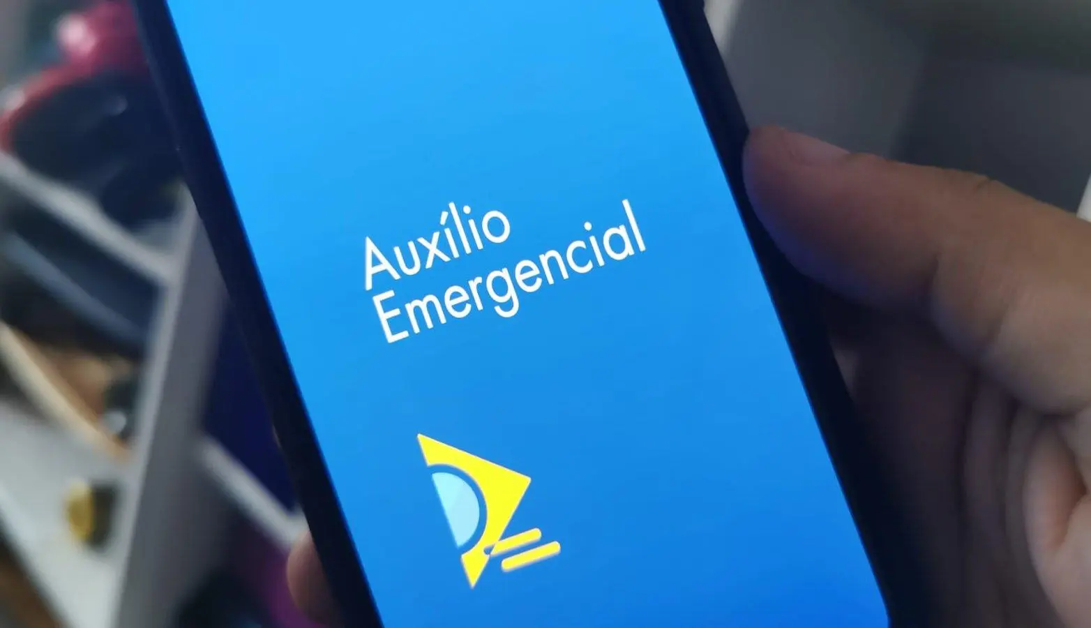 fraudes no auxílio emergencial