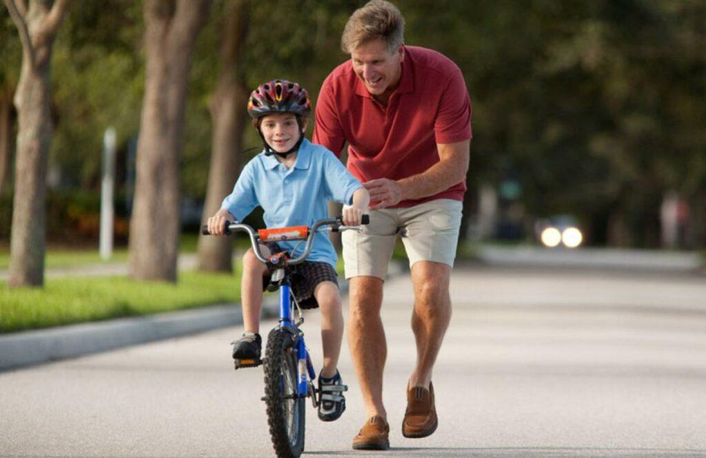Como ensinar uma crianca a pedalar em 30 minutos