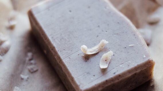 Condicionador em barra: descubra os benefícios e como usar