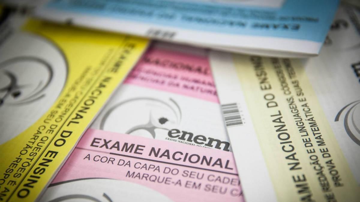 Imagem mostra provas do enem