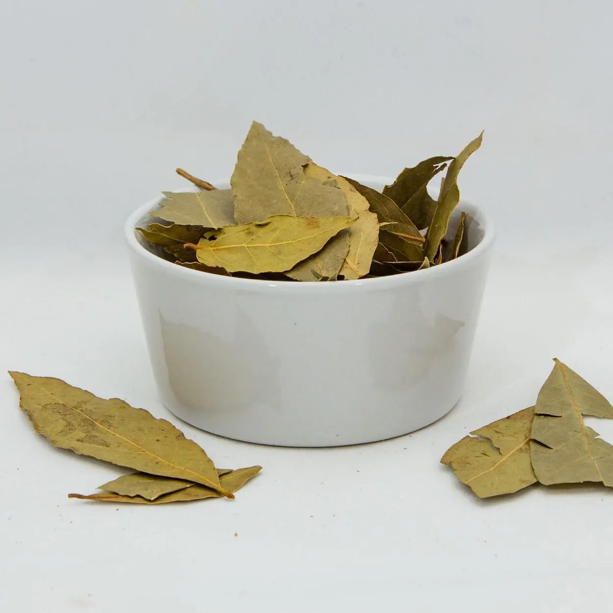 benefícios da folha de louro