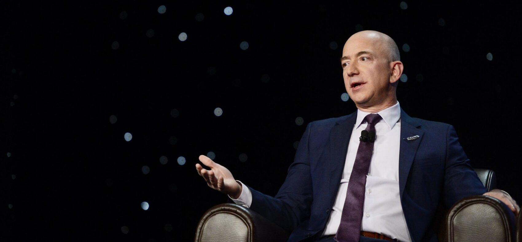 Fortuna de jeff bezos aumenta e quebra recorde