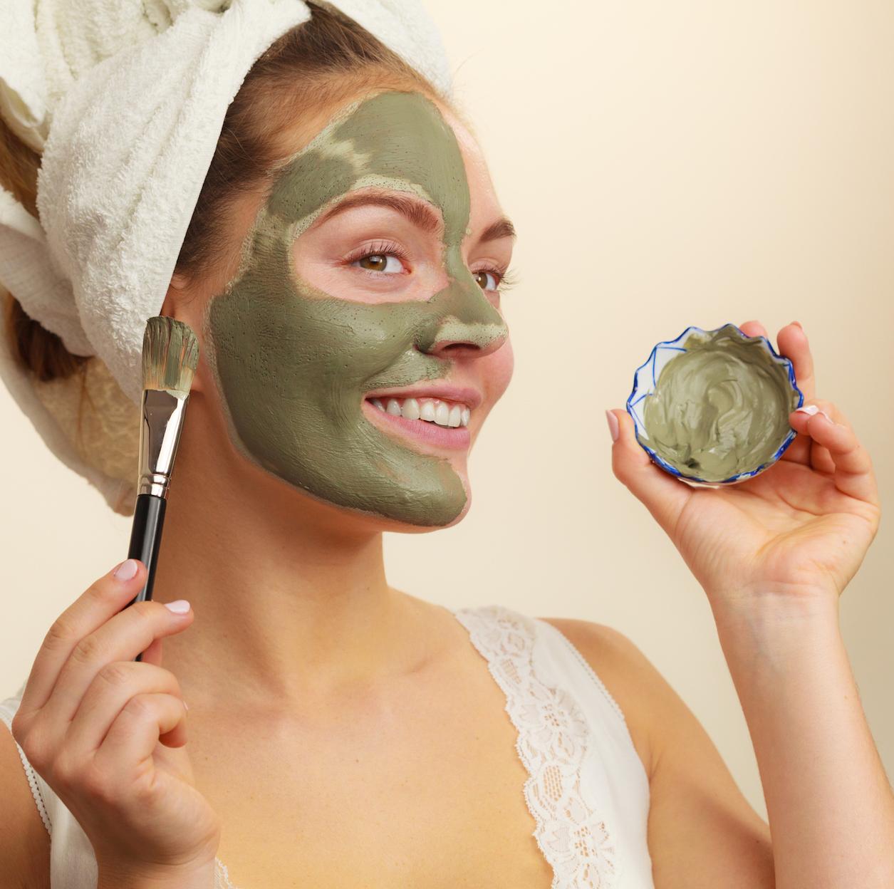 Mascara de argila verde benefícios