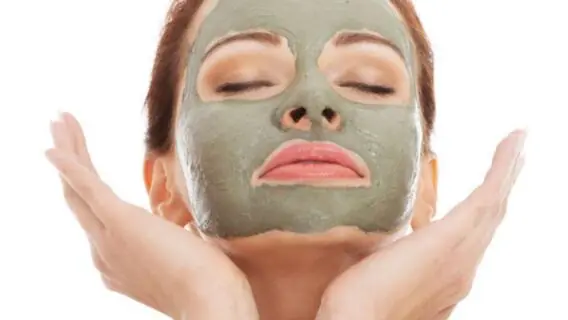 Guia Definitivo da Máscara de Argila: Tipos e Como Fazer
