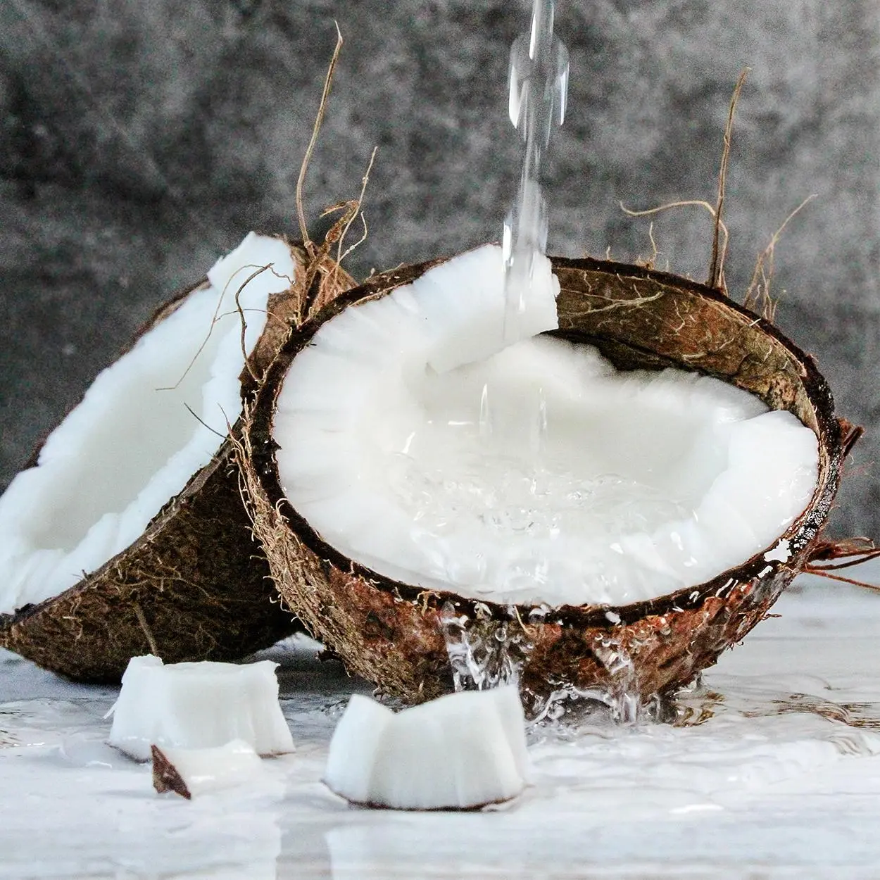 como usar oleo de coco na pele