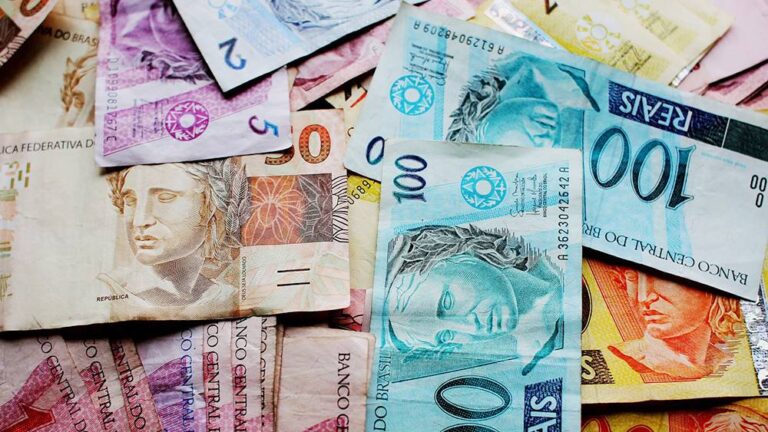 Moedas do Brasil: história dos réis à cédula de R$ 200