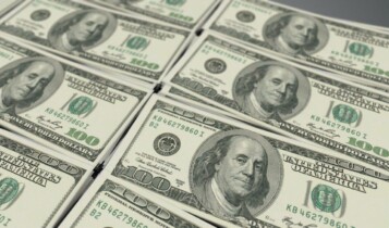 Cédulas de dólar em Cotação do dólar 27/07/2020