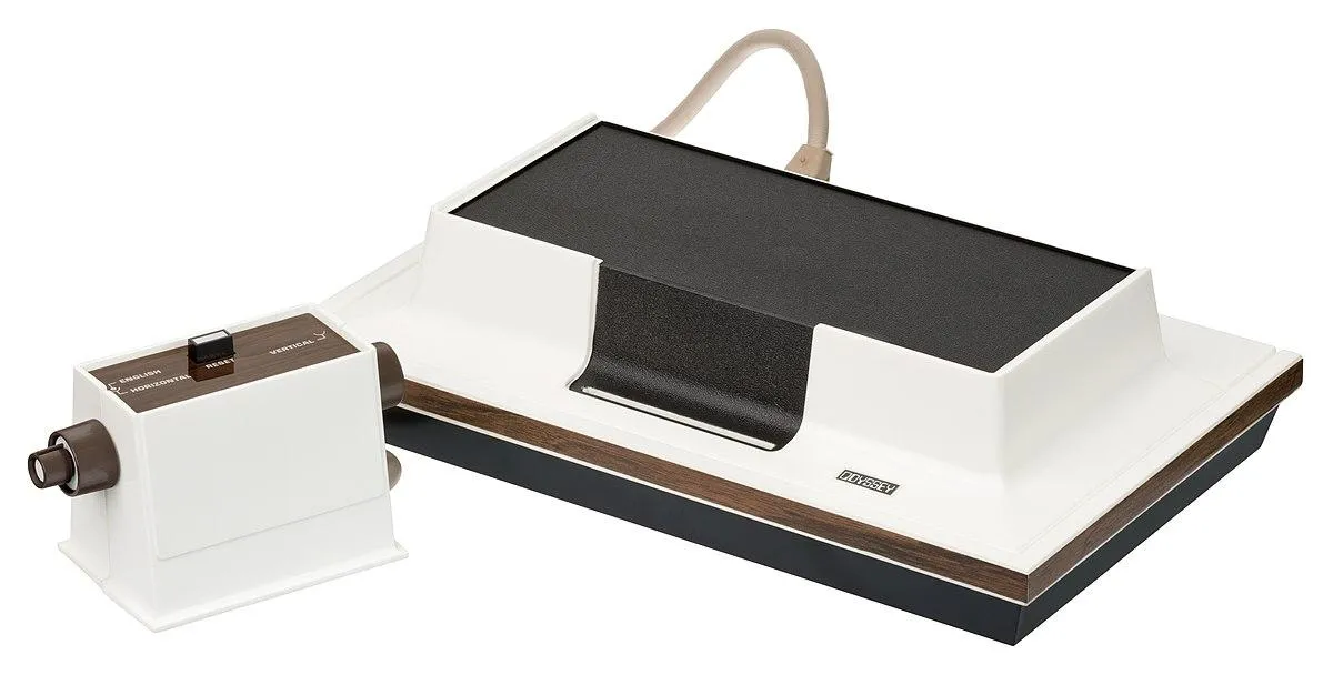 Imagem mostra o primeiro videogame da história do videogame, o Magnavox Odyssey