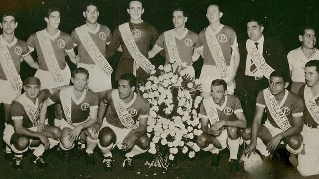 palmeiras não tem mundial Palmeiras não tem Mundial? Jogadores comemoram a conquista em 1951