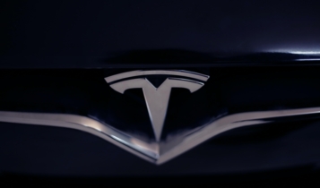 Ações da Tesla disparam
