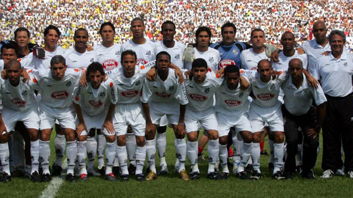 Santos campeão de 2004: com 15 anos sem título, time já está entre os maiores jejuns do Brasileirão