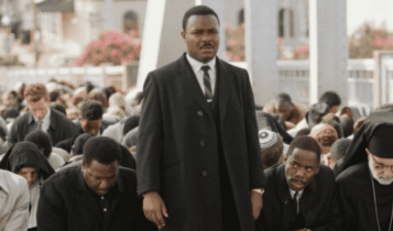 Imagem mostra cena do filme Selma, com David Oyelowo (no papel de Martin Luther King Jr., importante ativista contra o racismo)