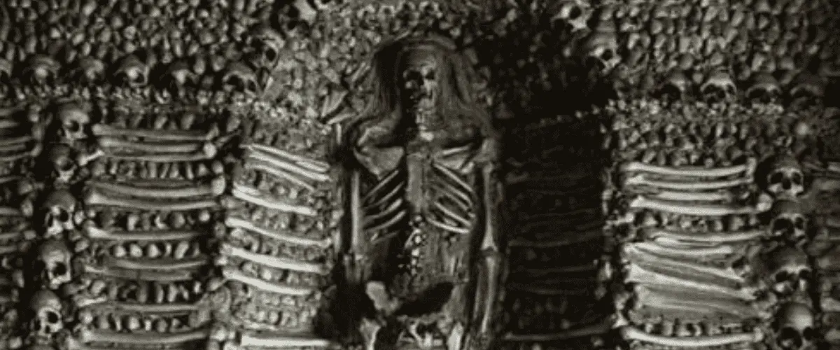 A Capela dos Ossos de Campo Maior certamente é tenebrosa