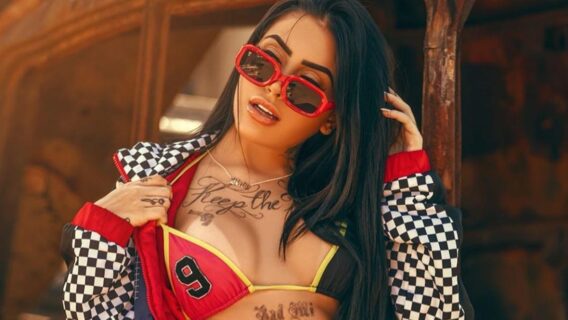 A Fazenda 2020: Mirella sensualiza com lingerie; veja imagens