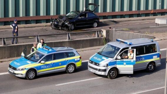 Acidentes em Berlim são sondados como ataque terrorista