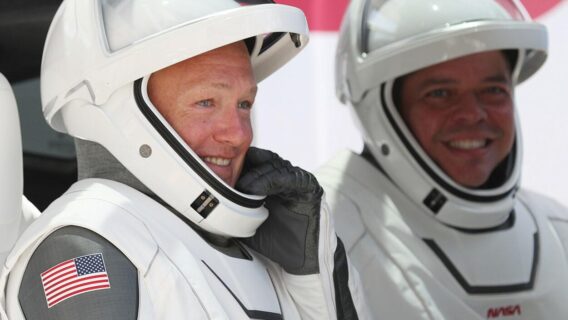 Astronautas da SpaceX estão voltando à Terra