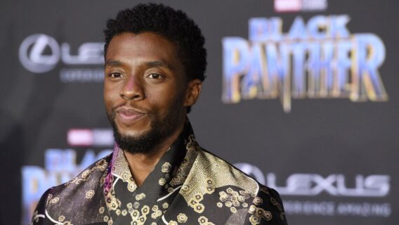 Chadwick Boseman, ator de ‘Pantera Negra’,  morre aos 43 anos