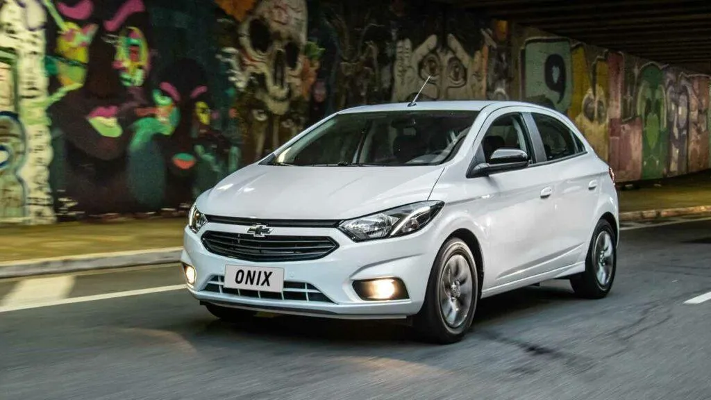 carros baratos CHEVROLET ONIX JOY