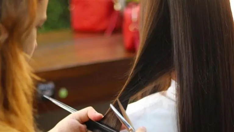 Corte bordado: a técnica que promete acabar com as pontas duplas