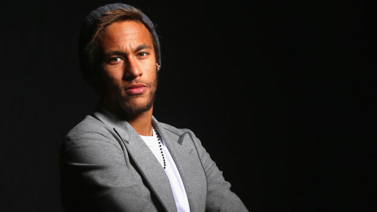 Neymar participa da cerimônia de entrega do prêmio de melhor do mundo em 2014