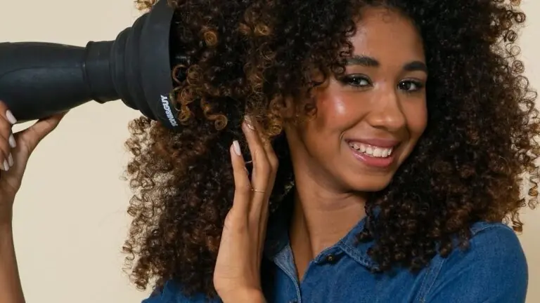 Difusor de cachos: aprenda as vantagens e como usar o acessório
