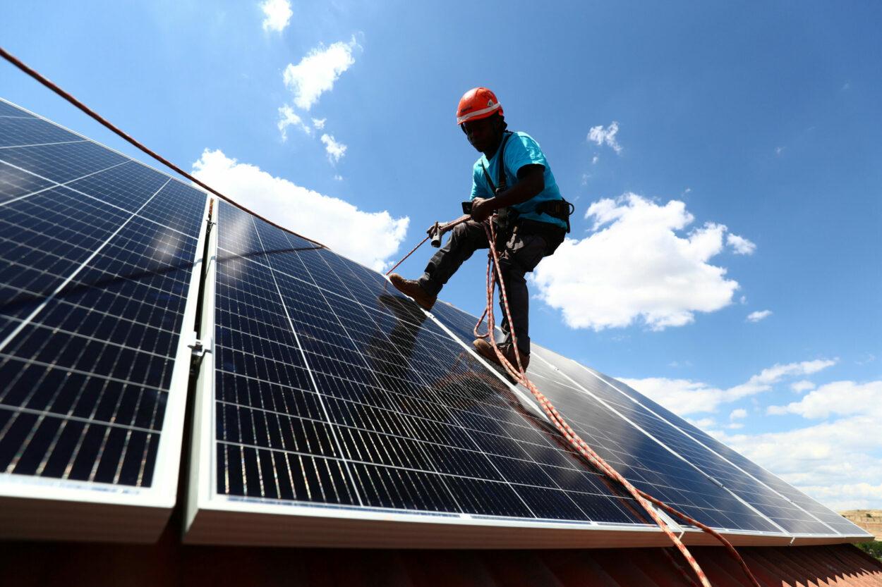 instalação de placas fotovoltaicas