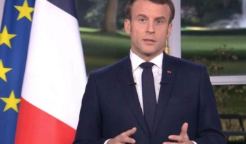 emmanuel macron viaja para beirute
