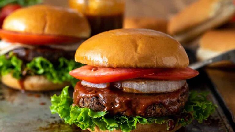 Hambúrguer de planta: você já experimentou a carne vegetal?