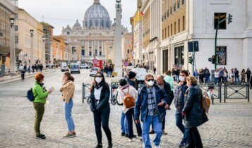 Itália fecha boates em meio a aumento de Covid-19 entre jovens