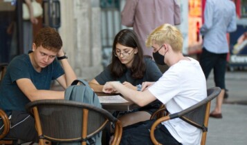 jovens assintomáticos disseminação de coronavírus