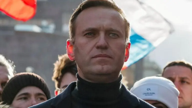 Líder da oposição russa pode ter sido envenenado