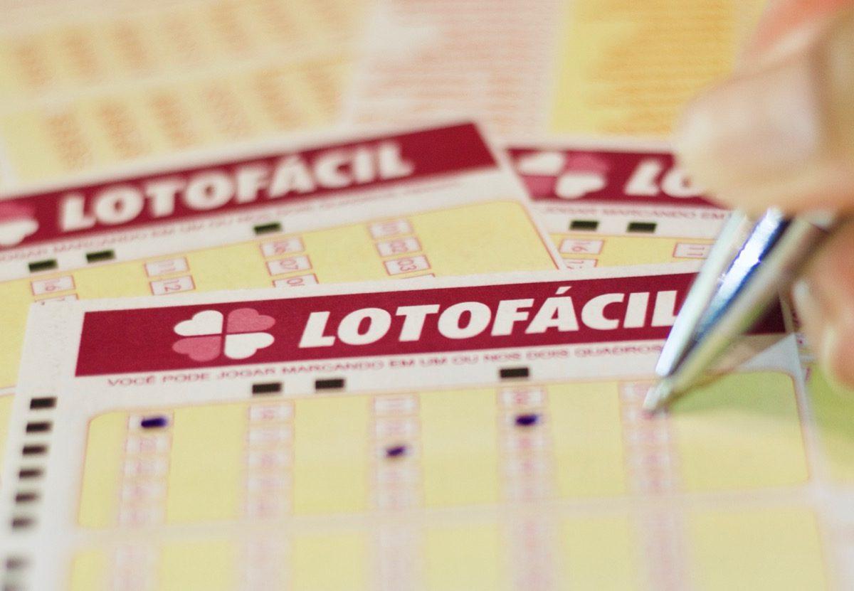 Lotofácil concurso 2015