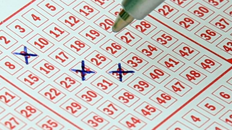 Qual foi o maior prêmio de loteria do mundo? Descubra valores e curiosidades