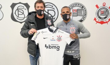 Otero é apresentado oficialmente no Corinthians