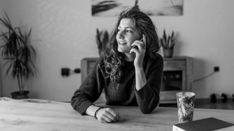 Telefonia: Lucro da Portugal Telecom cai  40 % no  2 ° trimestre