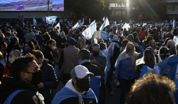 Protestos na Argentina: medidas contra o covid-19 levam manifestantes às ruas protestos na argentina
