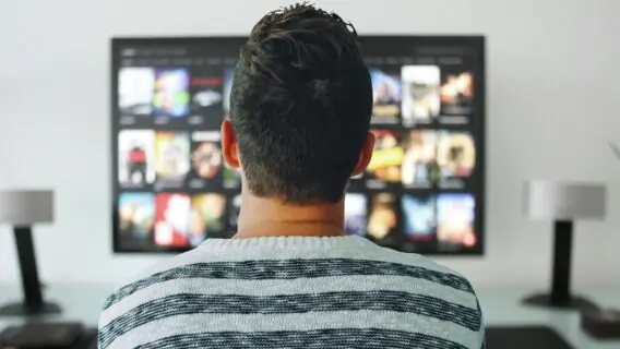 Séries para aprender inglês: do iniciante ao avançado