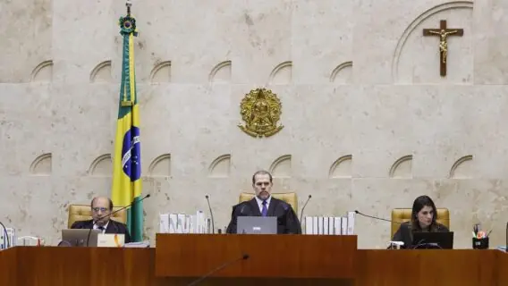 Religião e Política: o que é um Estado laico?