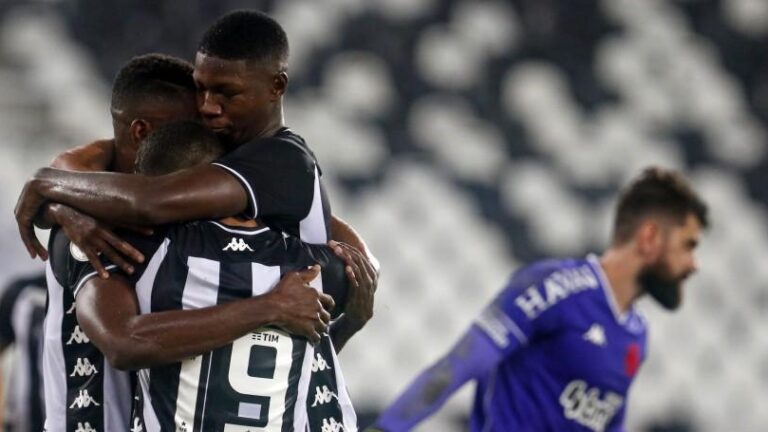 Botafogo vence Vasco no jogo de ida da Quarta Fase da Copa do Brasil