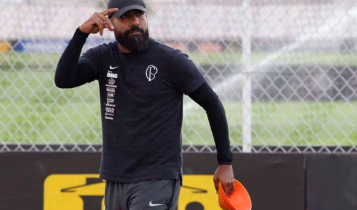 Diego Coelho treinando o Corinthians - novo técnico do Corinthians