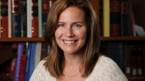 Amy Coney Barrett: quem é a juíza conservadora indicada à Suprema Corte dos EUA